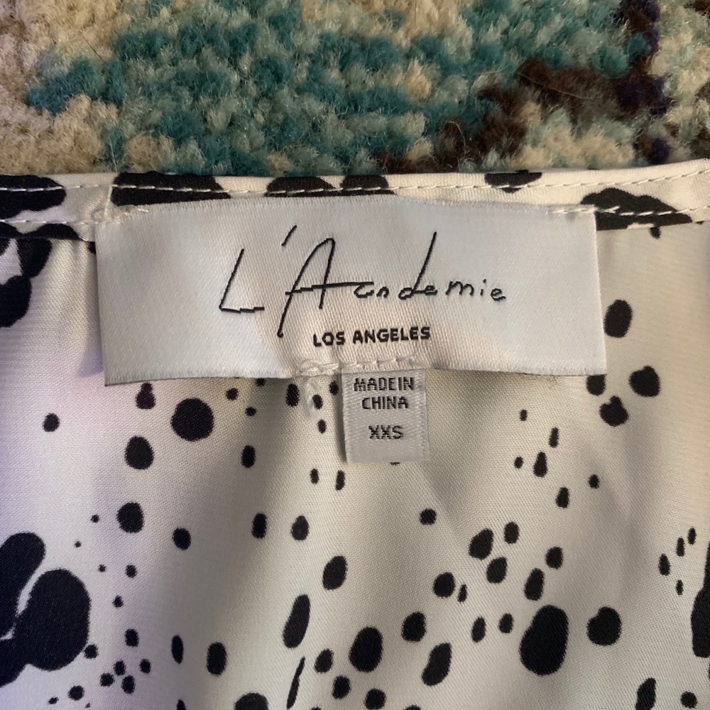 black and white cheetah blouse - Picture 2 of 3